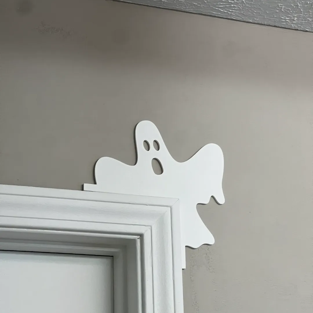 Ghost Door Corner